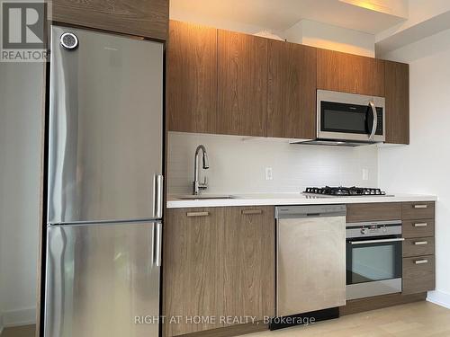 708 - 203 Catherine St Street, Ottawa, ON - Indoor Photo Showing Kitchen