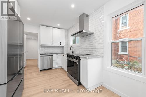 17 Victoria Street, North Stormont, ON - Indoor Photo Showing Kitchen