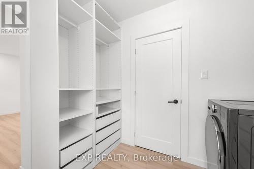 17 Victoria Street, North Stormont, ON - Indoor Photo Showing Laundry Room