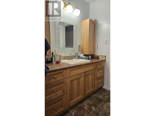 13290 Keppel Road, Prince George, BC - Indoor Photo Showing Bathroom