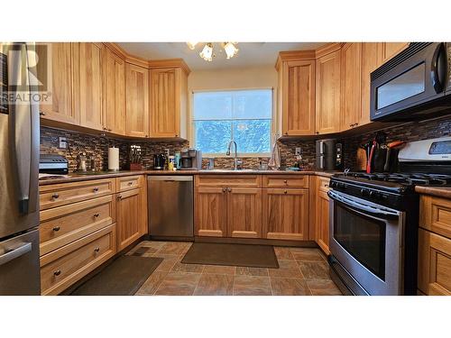 13290 Keppel Road, Prince George, BC - Indoor Photo Showing Kitchen