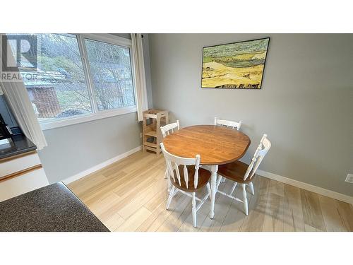 828 Oceanview Drive, Port Edward, BC - Indoor Photo Showing Dining Room