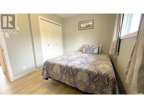 828 Oceanview Drive, Port Edward, BC - Indoor Photo Showing Bedroom