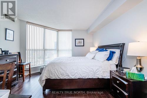 1502 - 140 Dunlop Street E, Barrie, ON - Indoor Photo Showing Bedroom