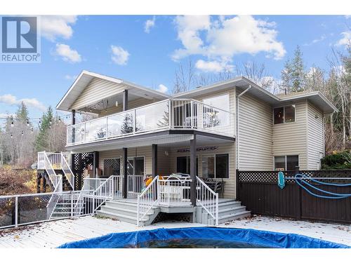 522 Caouette Road, Sorrento, BC - Outdoor With Deck Patio Veranda