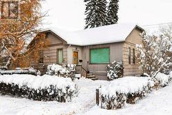 2440 24A Street SW  Calgary, AB T3E 1W1