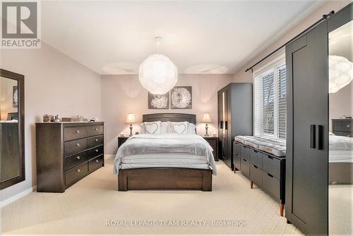 512 Clarington Avenue, Ottawa, ON - Indoor Photo Showing Bedroom