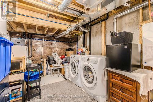 145 Yearling Circle, Ottawa, ON - Indoor Photo Showing Laundry Room