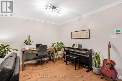 6042 Longleaf Drive, Ottawa, ON - Indoor