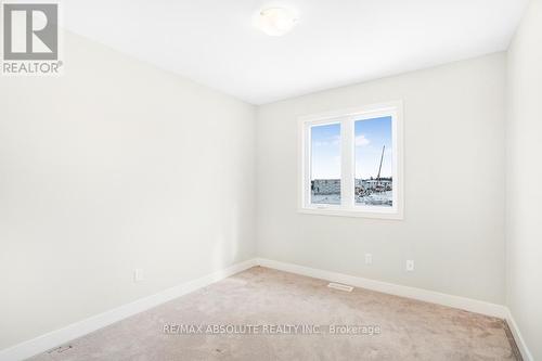 885 Platinum Street, Clarence-Rockland (606 - Town Of Rockland), ON - Indoor Photo Showing Other Room