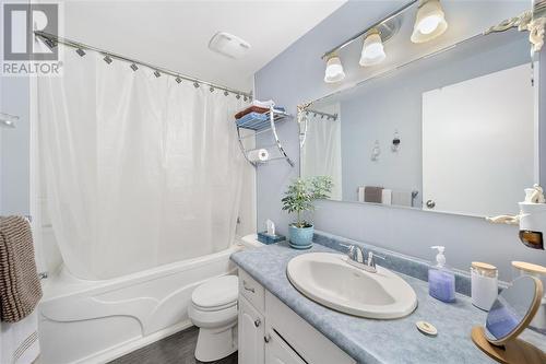 1286 Willa Drive, Sarnia, ON - Indoor Photo Showing Bathroom