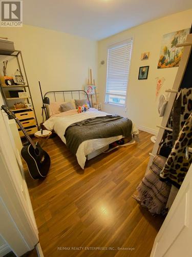 720 Richmond Street W, Toronto, ON - Indoor Photo Showing Bedroom