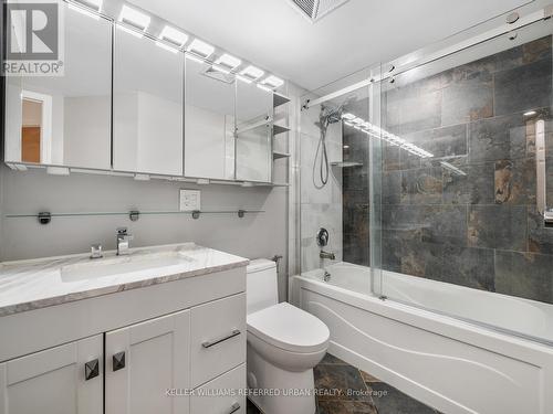 3001 - 18 Spring Garden Avenue, Toronto, ON - Indoor Photo Showing Bathroom