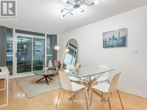 3001 - 18 Spring Garden Avenue, Toronto, ON - Indoor Photo Showing Dining Room