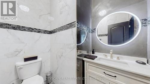 2026 Bridle Road, Oshawa, ON - Indoor Photo Showing Bathroom