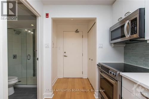 17 - 202 St Patrick Street N, Ottawa, ON - Indoor Photo Showing Kitchen