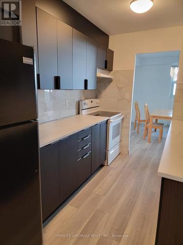 3504 - 3 Massey Square, Toronto, ON - Indoor Photo Showing Kitchen