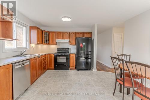 121 Sovereigns Gate, Barrie, ON - Indoor Photo Showing Kitchen With Double Sink