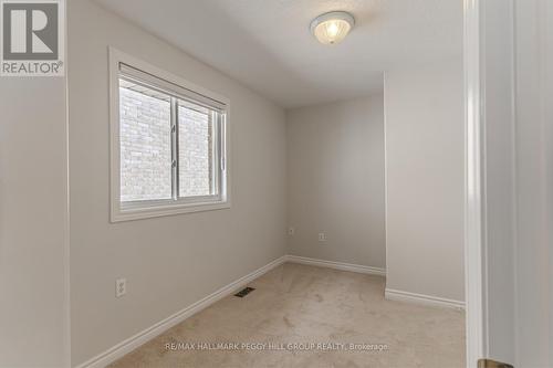 121 Sovereigns Gate, Barrie, ON - Indoor Photo Showing Other Room