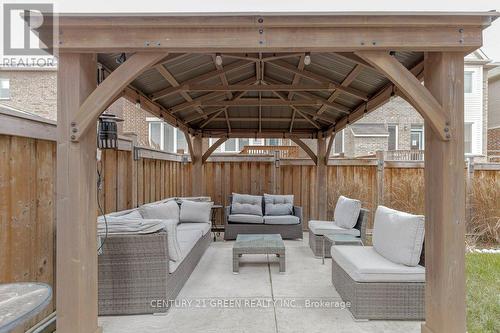 450 Hinton Terrace, Milton, ON - Outdoor With Deck Patio Veranda With Exterior