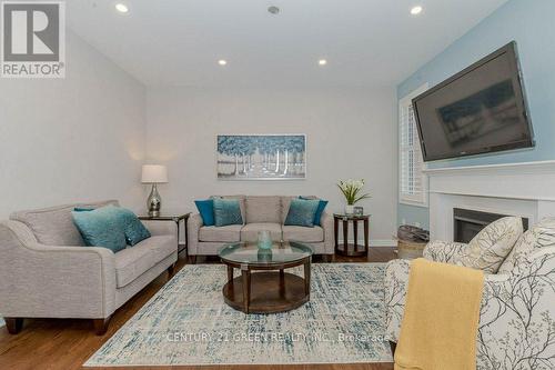 450 Hinton Terrace, Milton, ON - Indoor Photo Showing Living Room With Fireplace