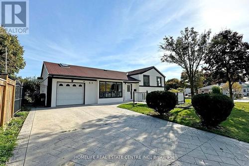 154 Avondale Boulevard, Brampton, ON - Outdoor