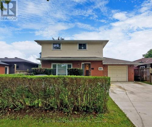 7086 Centennial Street, Niagara Falls, ON - Outdoor