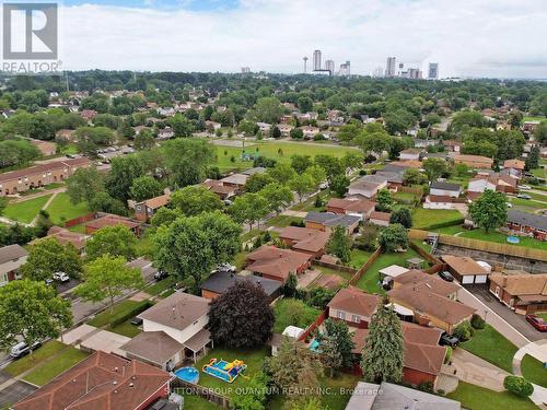 7086 Centennial Street, Niagara Falls, ON - Outdoor With View