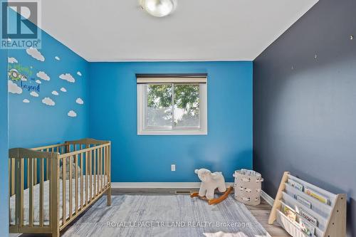 1289 Jalna Boulevard, London, ON - Indoor Photo Showing Bedroom