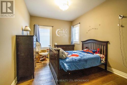 7174 Optimist Lane, Niagara Falls (212 - Morrison), ON - Indoor Photo Showing Bedroom