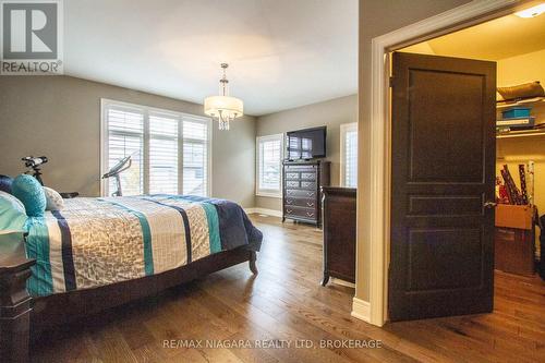 7174 Optimist Lane, Niagara Falls (212 - Morrison), ON - Indoor Photo Showing Bedroom