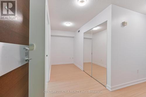 331 - 21 Iceboat Terrace, Toronto, ON - Indoor Photo Showing Other Room