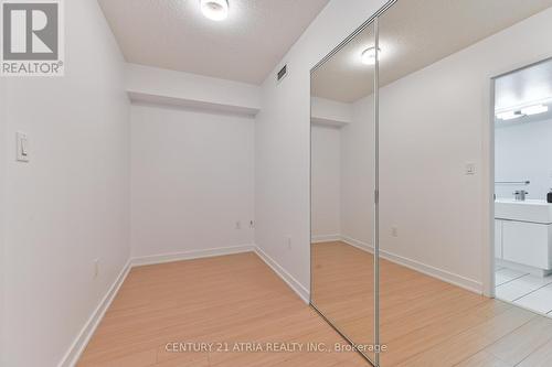 331 - 21 Iceboat Terrace, Toronto, ON - Indoor Photo Showing Other Room