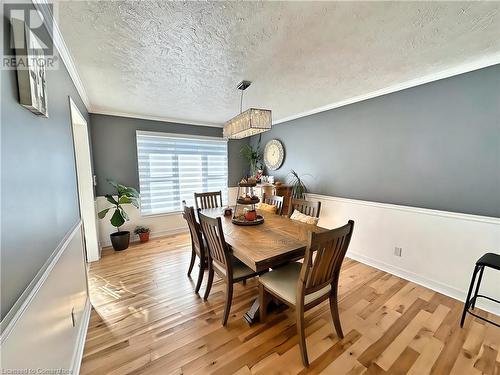 6 Vine Road, Grimsby, ON - Indoor Photo Showing Dining Room