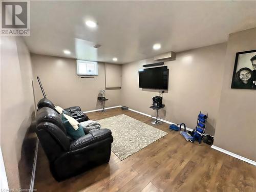 6 Vine Road, Grimsby, ON - Indoor Photo Showing Basement