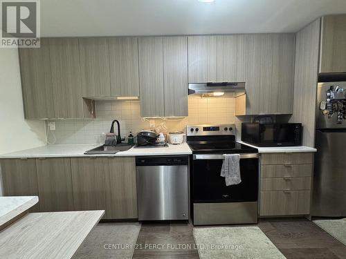 19 - 40 Orchid Place Drive, Toronto, ON - Indoor Photo Showing Kitchen With Stainless Steel Kitchen