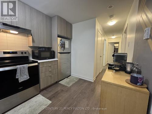 19 - 40 Orchid Place Drive, Toronto, ON - Indoor Photo Showing Kitchen