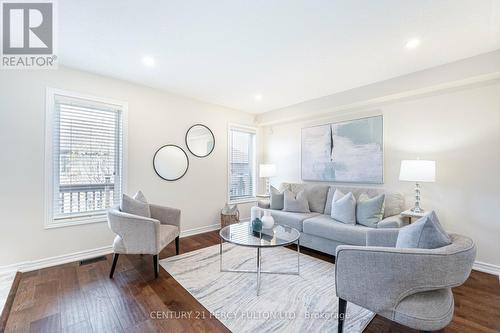 2280 Winlord Place, Oshawa, ON - Indoor Photo Showing Living Room