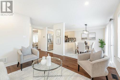 2280 Winlord Place, Oshawa, ON - Indoor Photo Showing Living Room