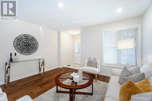 2280 Winlord Place, Oshawa, ON - Indoor Photo Showing Living Room