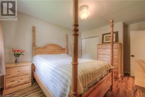 Bedroom featuring wood-type flooring and a closet - 8 Gerrard Avenue, Cambridge, ON - Indoor Photo Showing Bedroom