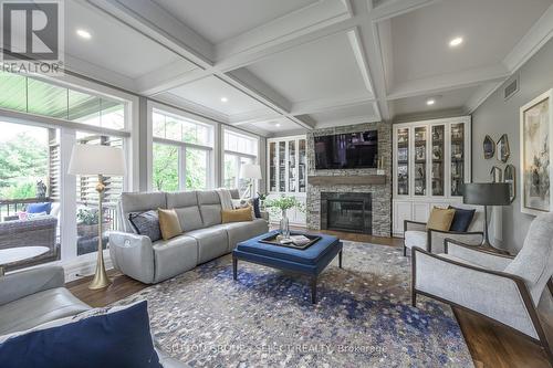 1962 Kilgorman Way, London, ON - Indoor Photo Showing Living Room With Fireplace