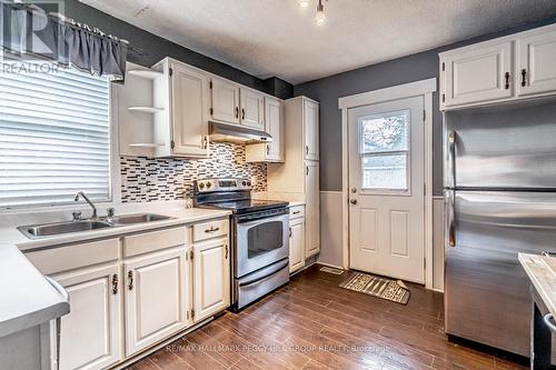 145 Coldwater Road, Orillia, ON - Indoor Photo Showing Kitchen With Double Sink