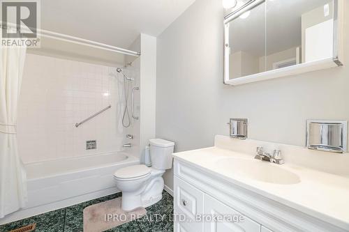 53 - 318 Laurier Avenue, Milton, ON - Indoor Photo Showing Bathroom