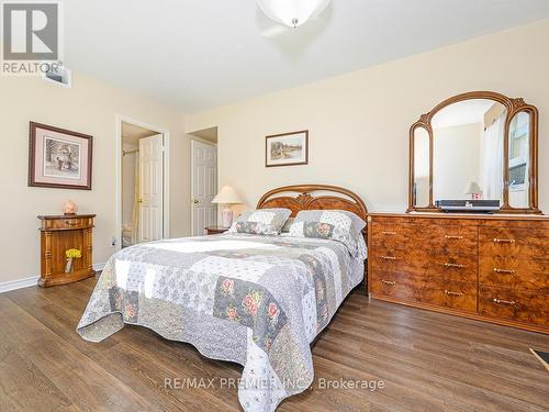 104 - 95 La Rose Avenue, Toronto, ON - Indoor Photo Showing Bedroom