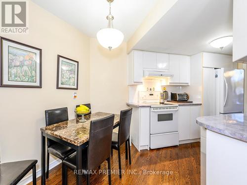 104 - 95 La Rose Avenue, Toronto, ON - Indoor Photo Showing Kitchen