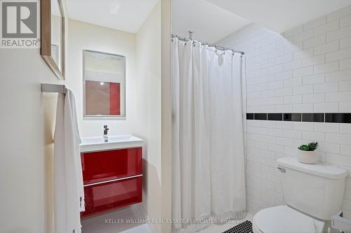 169 Chebucto Drive, Oakville, ON - Indoor Photo Showing Bathroom