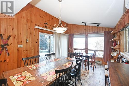 326 Indian Point Road, Kawartha Lakes, ON - Indoor Photo Showing Dining Room