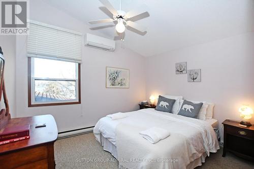 326 Indian Point Road, Kawartha Lakes, ON - Indoor Photo Showing Bedroom