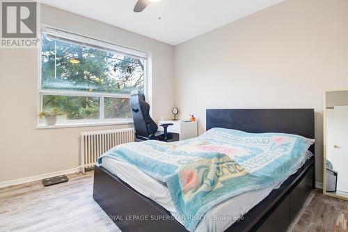 201 - 57 Mericourt Road, Hamilton, ON - Indoor Photo Showing Bedroom